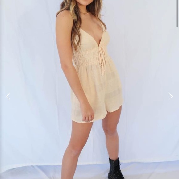 grey bandit summer heat romper - Picture 1 of 3